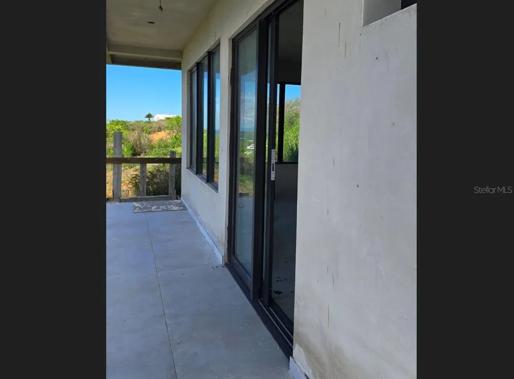 8 ALTURAS DE ZONI Culebra, PR 00775