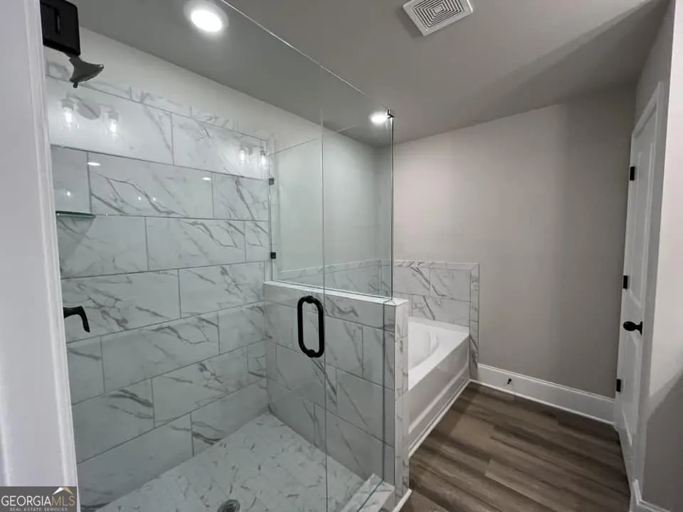 49 Creekside Commons DR Hoschton, GA 30548