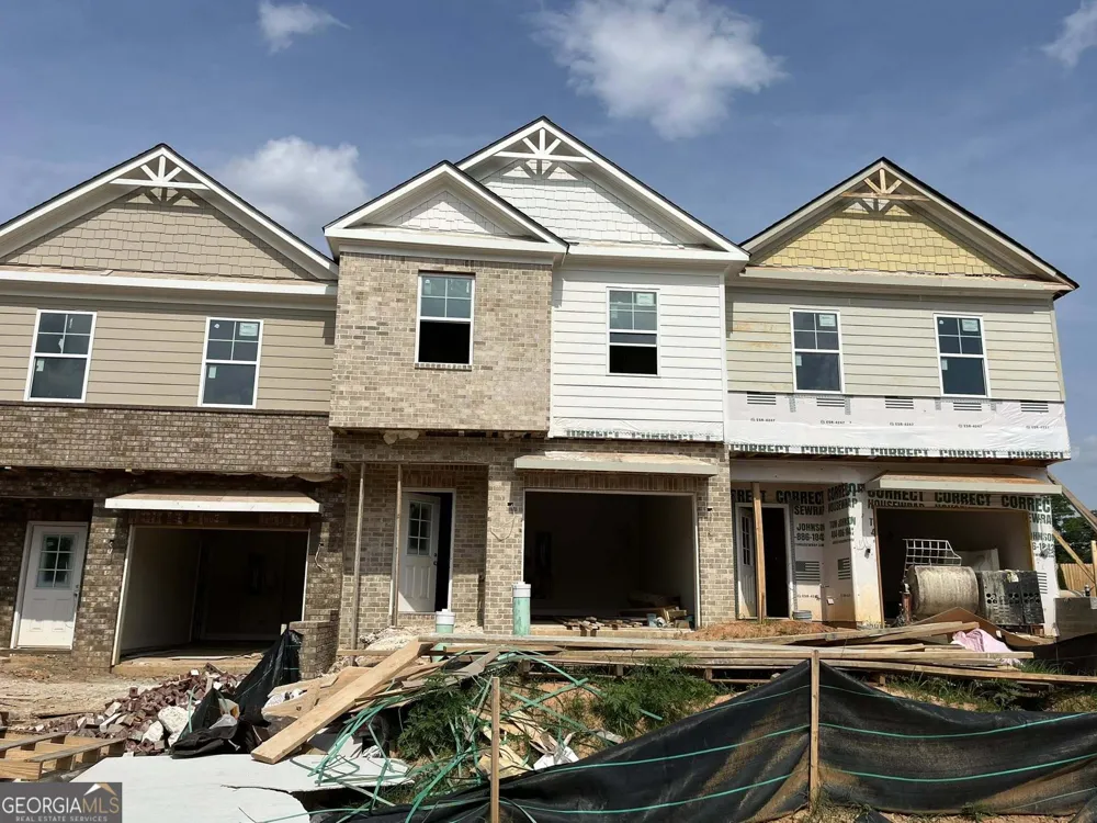 45 Creekside Commons DR Hoschton, GA 30548