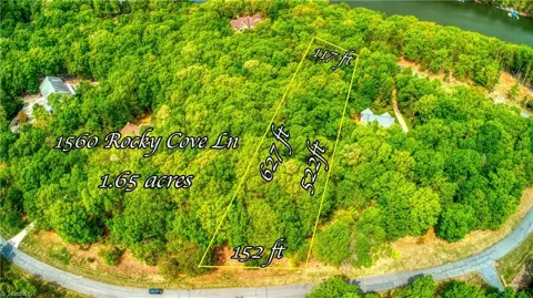 1560 Rocky Cove Lane