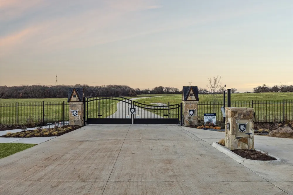617 Wiesen Way Bartonville, TX 76226