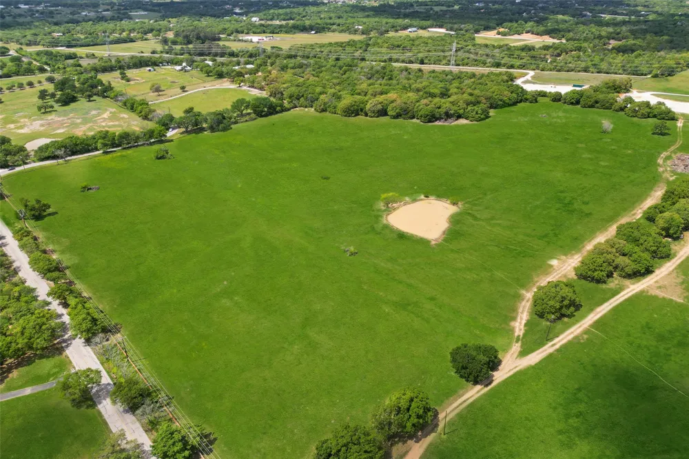 617 Wiesen Way Bartonville, TX 76226