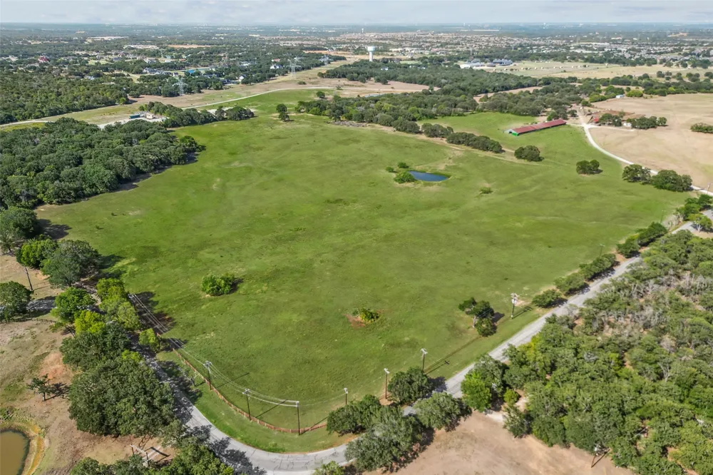 617 Wiesen Way Bartonville, TX 76226