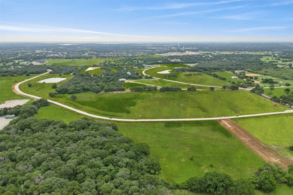 617 Wiesen Way Bartonville, TX 76226