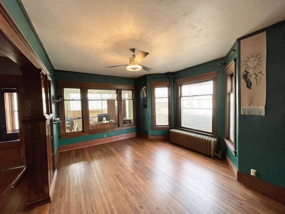 407 S Minnesota Street Redwood Falls, MN 56283