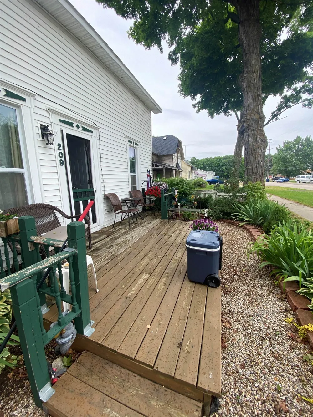 209 Pine Street Lake City City, MI 49651