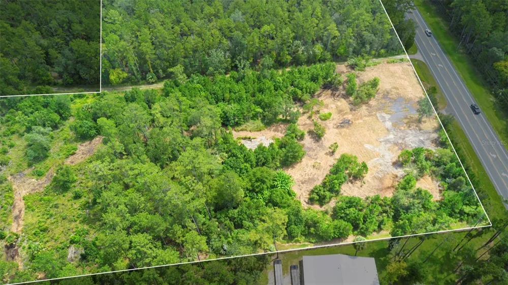 10951 E HIGHWAY 40 Silver Springs, FL 34488