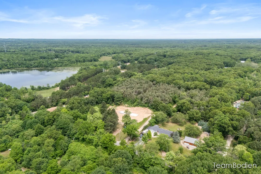 13625 Krauskopf Road NE Sparta, MI 49345