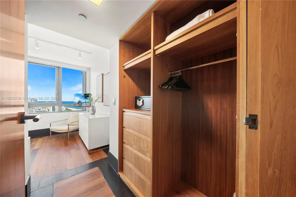 101 20th St #3803 Miami Beach, FL 33139