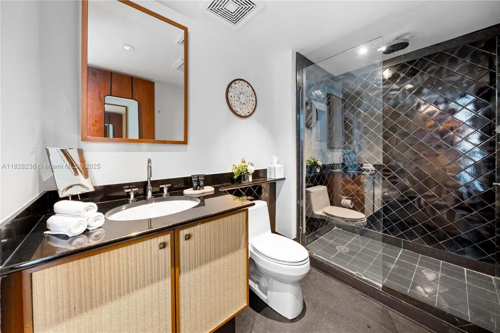 101 20th St #3803 Miami Beach, FL 33139