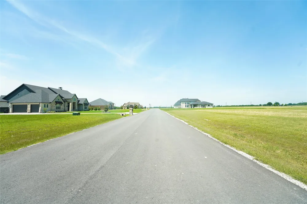 Whispering Oaks McKinney, TX 75071
