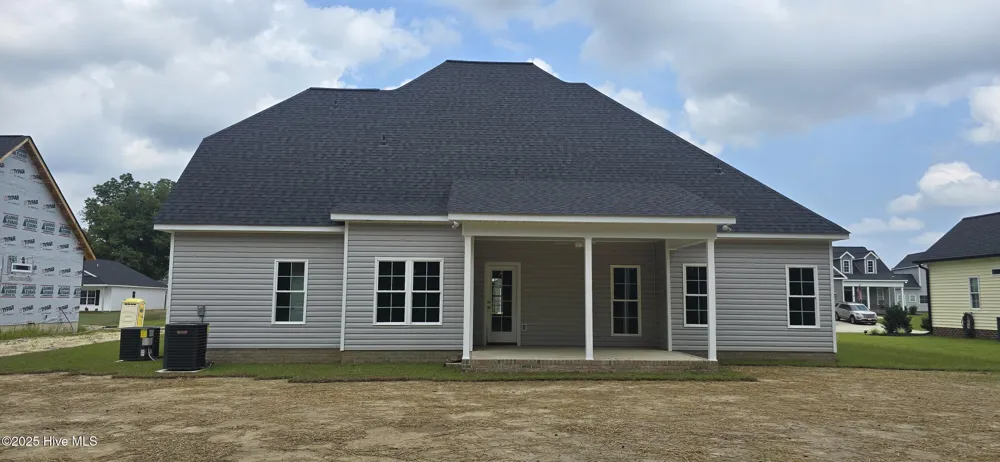 3259 School View Drive Farmville, NC 27828