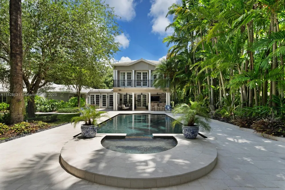 7360 SW 164th St Palmetto Bay, FL 33157