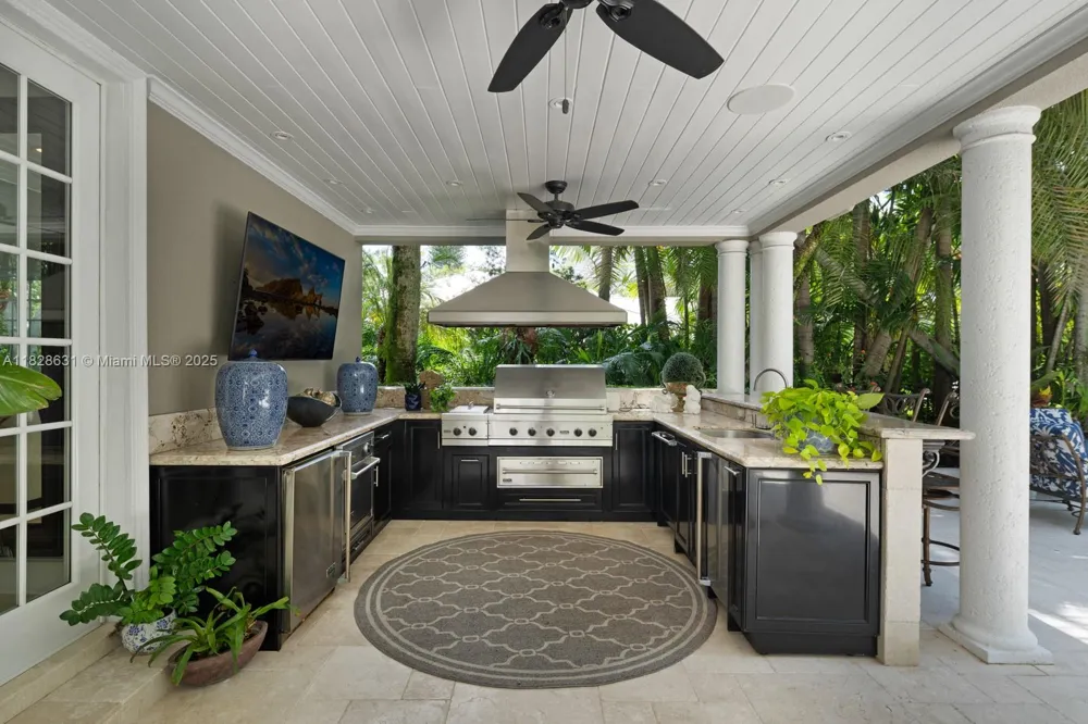 7360 SW 164th St Palmetto Bay, FL 33157