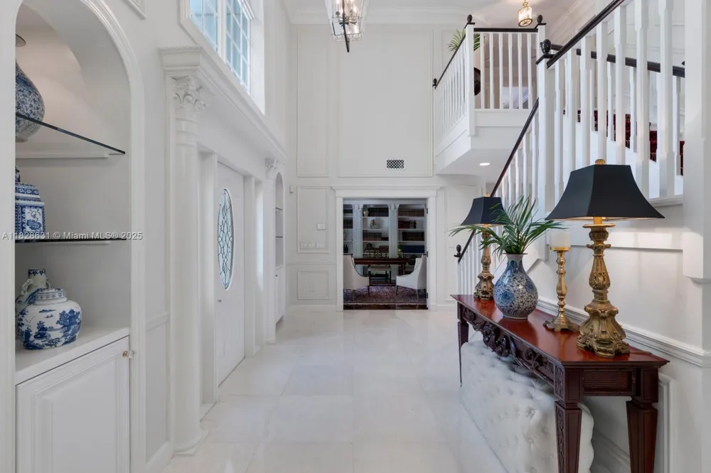 7360 SW 164th St Palmetto Bay, FL 33157