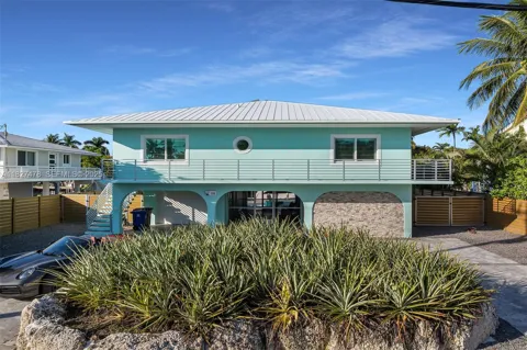 232 W Seaview Dr