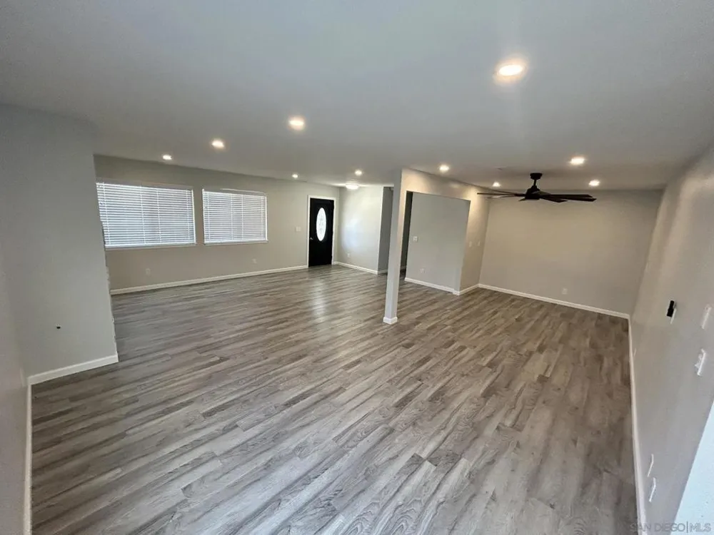 27452 Silver Lakes Pkwy Helendale, CA 92342