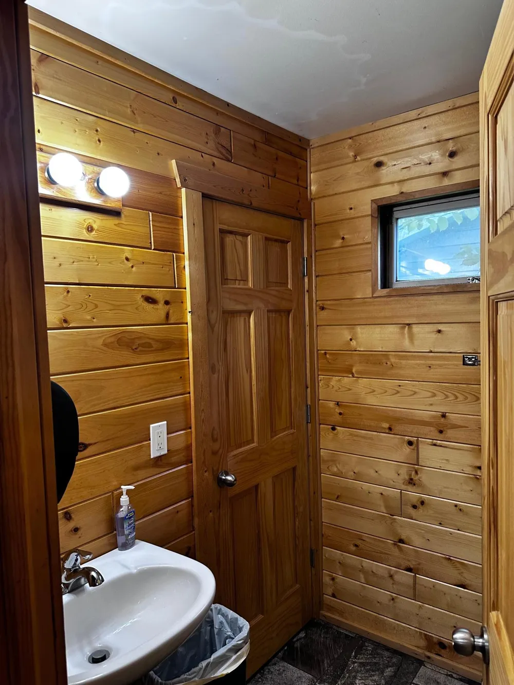 240 State Road 35 Alma, WI 54610