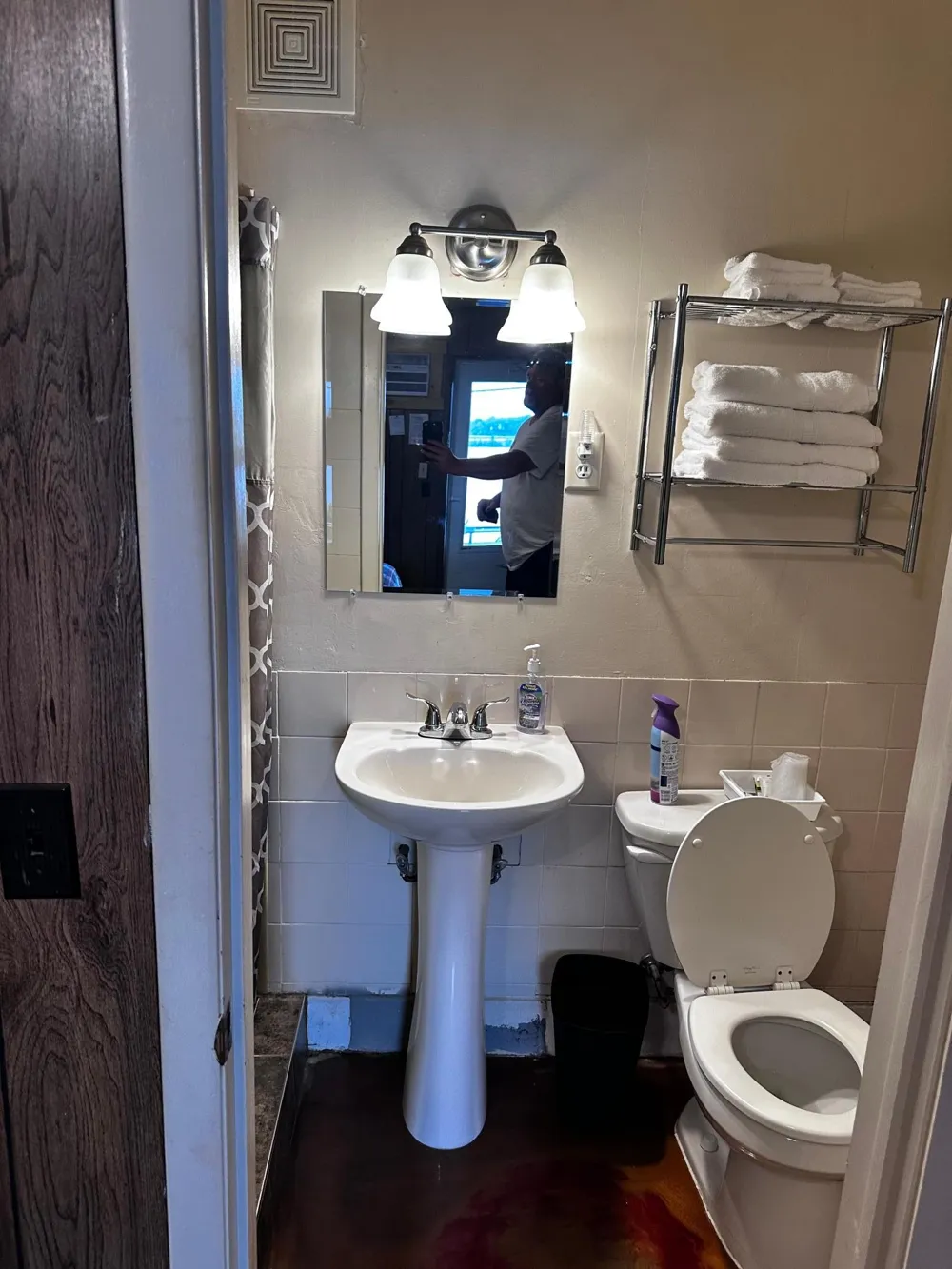 240 State Road 35 Alma, WI 54610