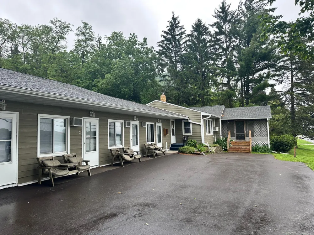 240 State Road 35 Alma, WI 54610