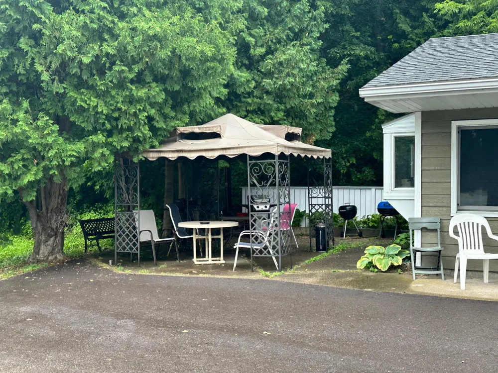 240 State Road 35 Alma, WI 54610