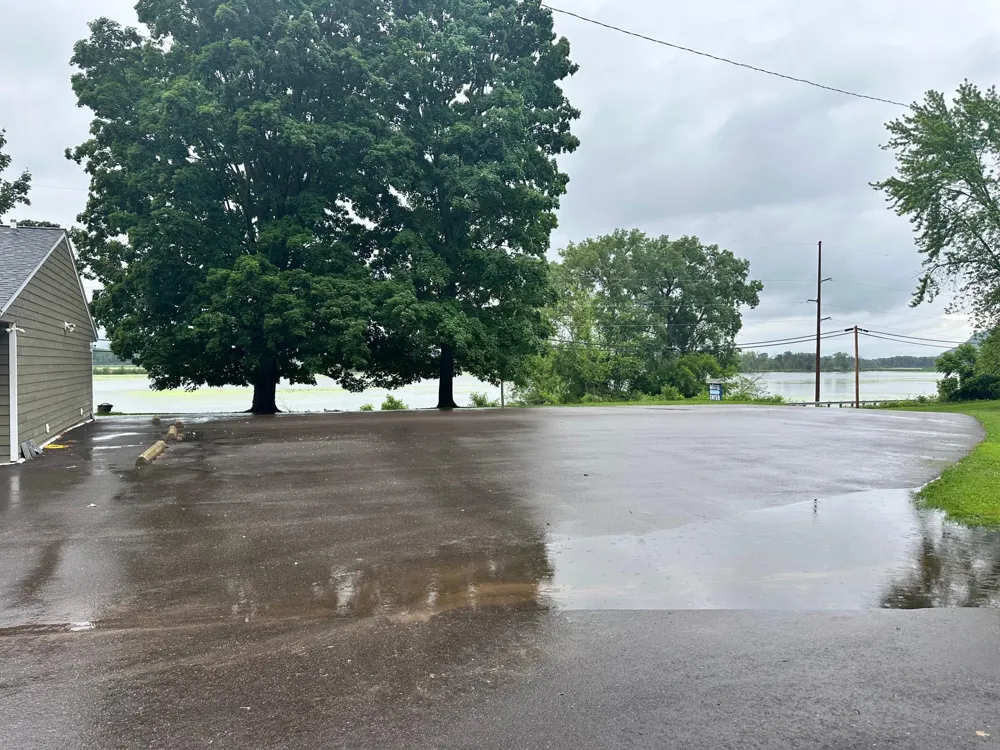 240 State Road 35 Alma, WI 54610