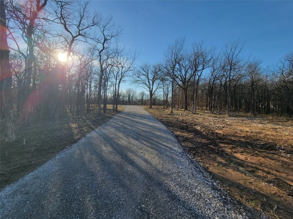277 County Road 4461 Decatur, TX 76234