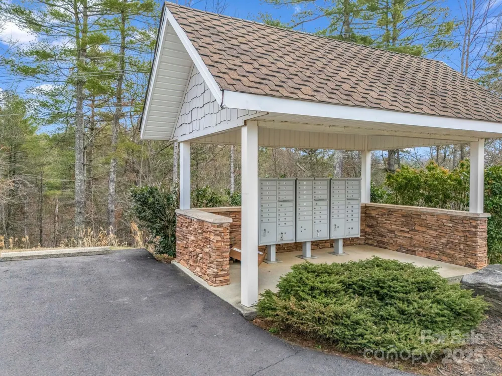 9999 Settlers Trail #43 Mars Hill, NC 28754