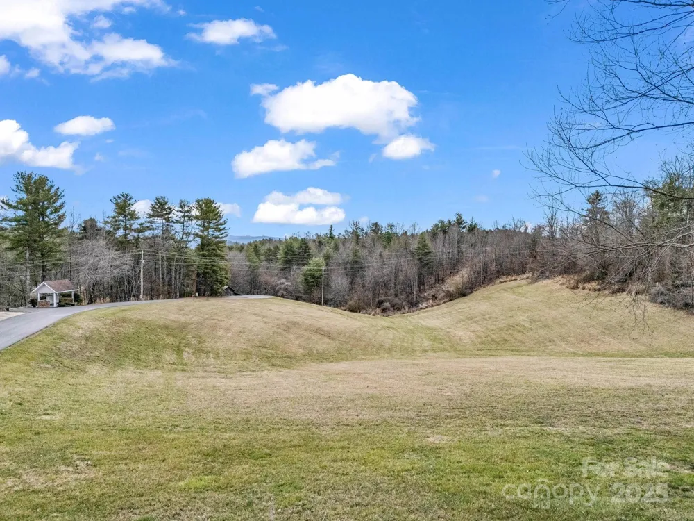 9999 Settlers Trail #44 Mars Hill, NC 28754