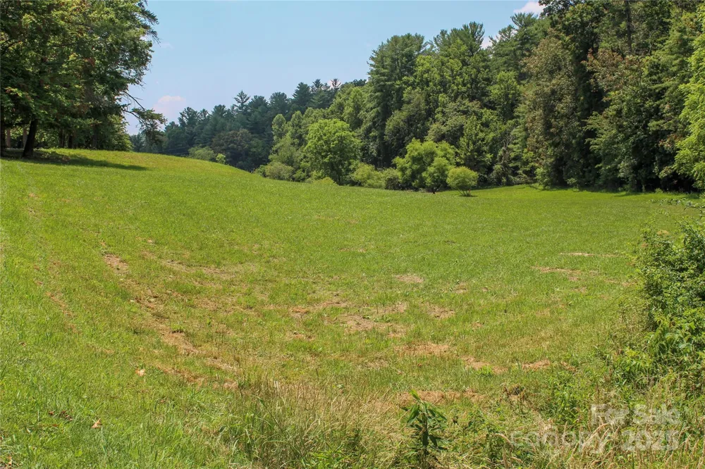 9999 Settlers Trail #44 Mars Hill, NC 28754
