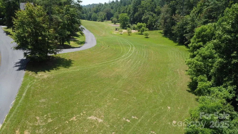 9999 Settlers Trail #44 Mars Hill, NC 28754