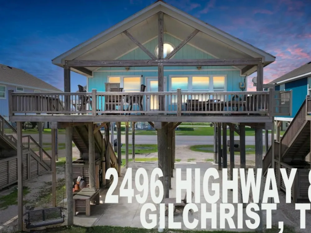 2496 Highway 87 Gilchrist, TX 77617
