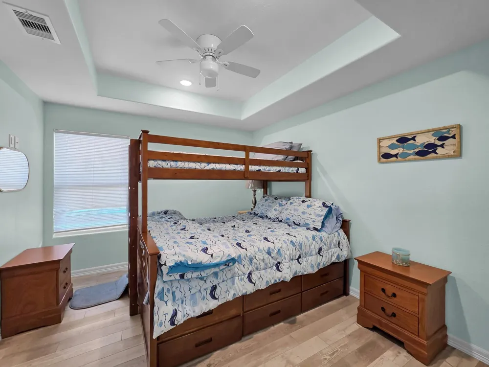 2496 Highway 87 Gilchrist, TX 77617