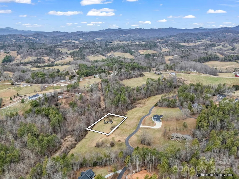 9999 Settlers Trail #48 Mars Hill, NC 28754