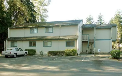10018 5th Pl Se