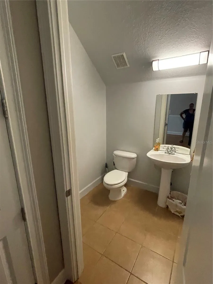 8405 COSTA BELLA WAY Temple Terrace, FL 33637