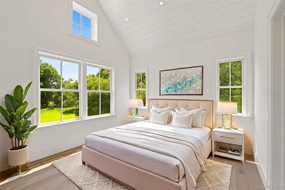 161 South Road Westhampton, NY 11977