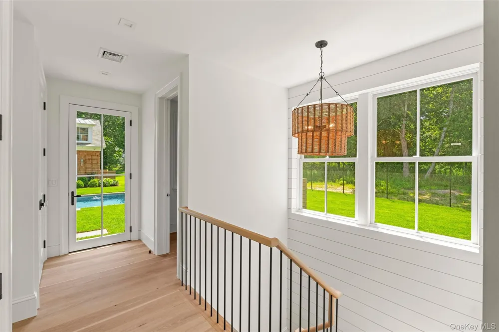 161 South Road Westhampton, NY 11977