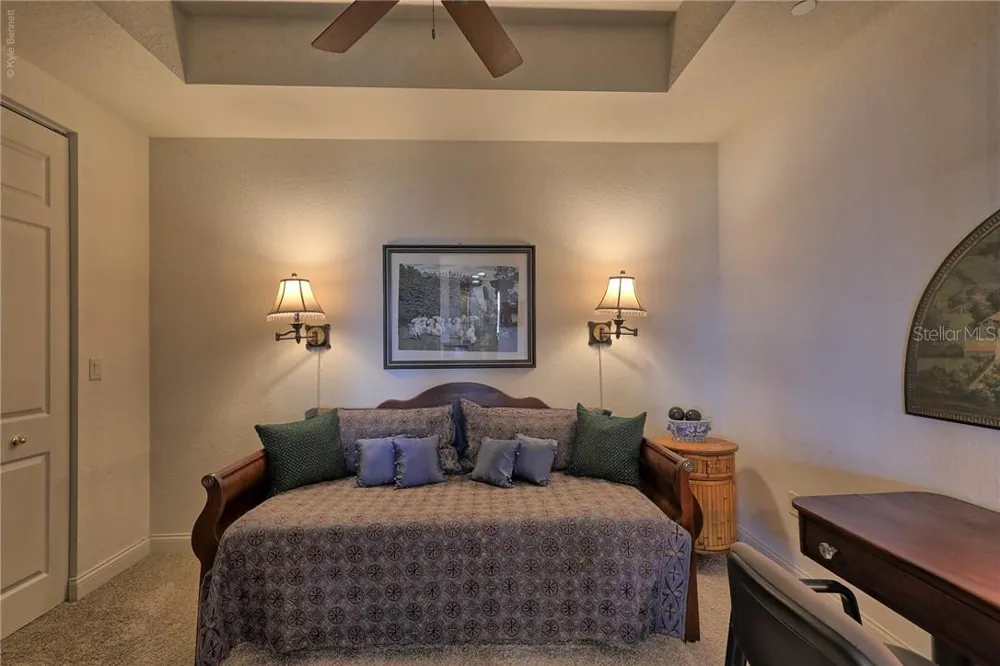 10 PAPAYA STREET #305 Clearwater Beach, FL 33767