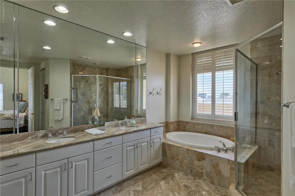 10 PAPAYA STREET #305 Clearwater Beach, FL 33767