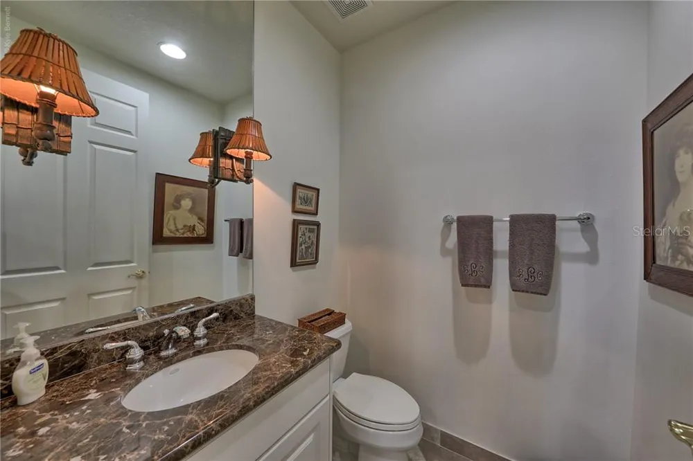 10 PAPAYA STREET #305 Clearwater Beach, FL 33767