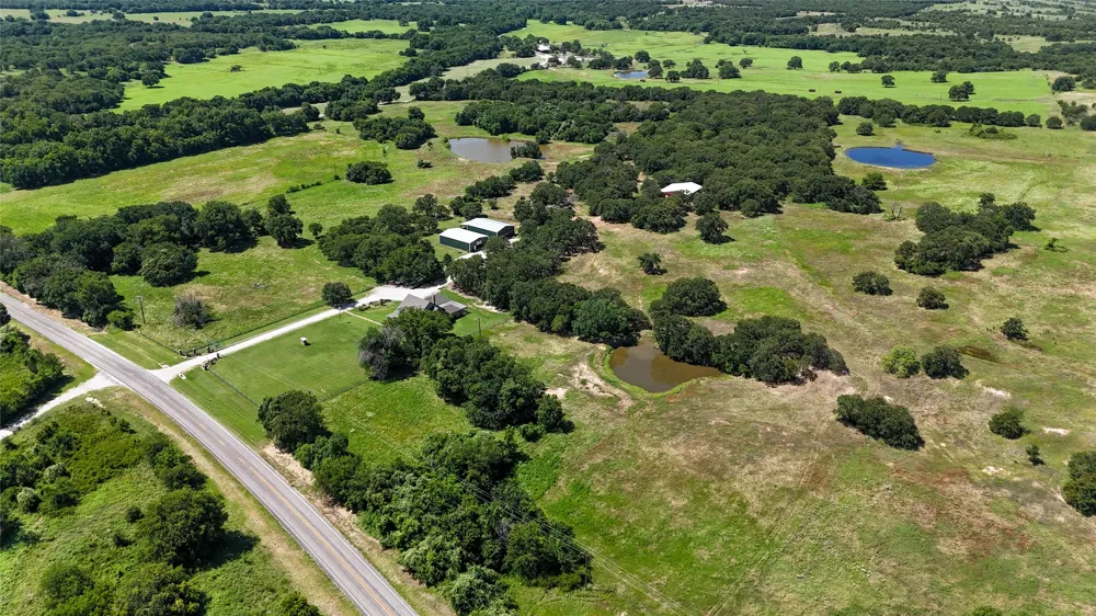 11471 FM 455 Forestburg, TX 76239