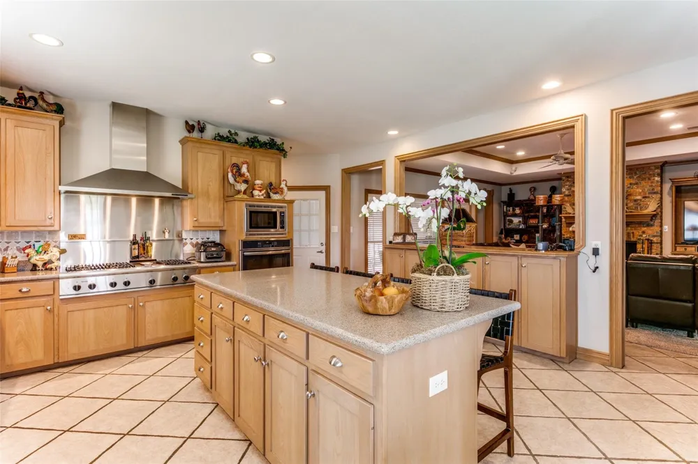 11471 FM 455 Forestburg, TX 76239