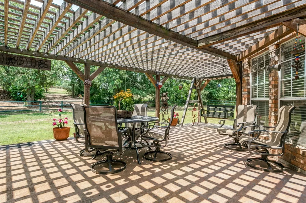 11471 FM 455 Forestburg, TX 76239
