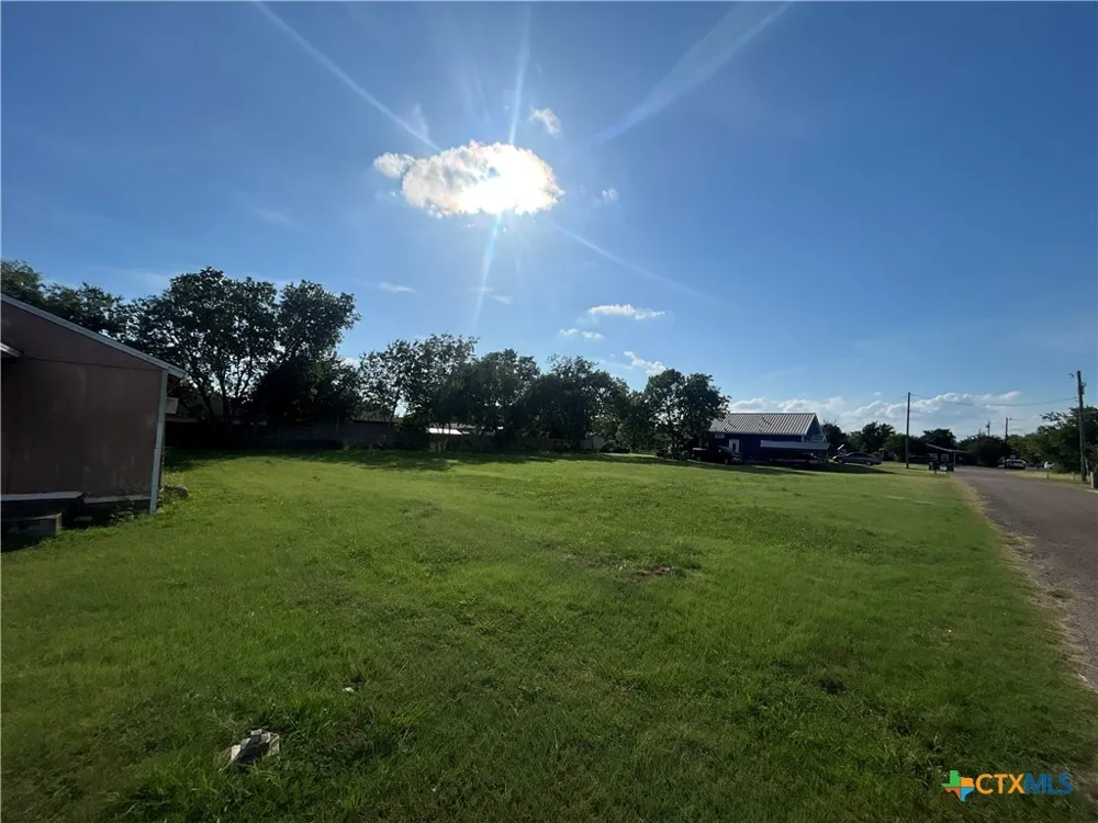 Rogers Street McGregor, TX 76657
