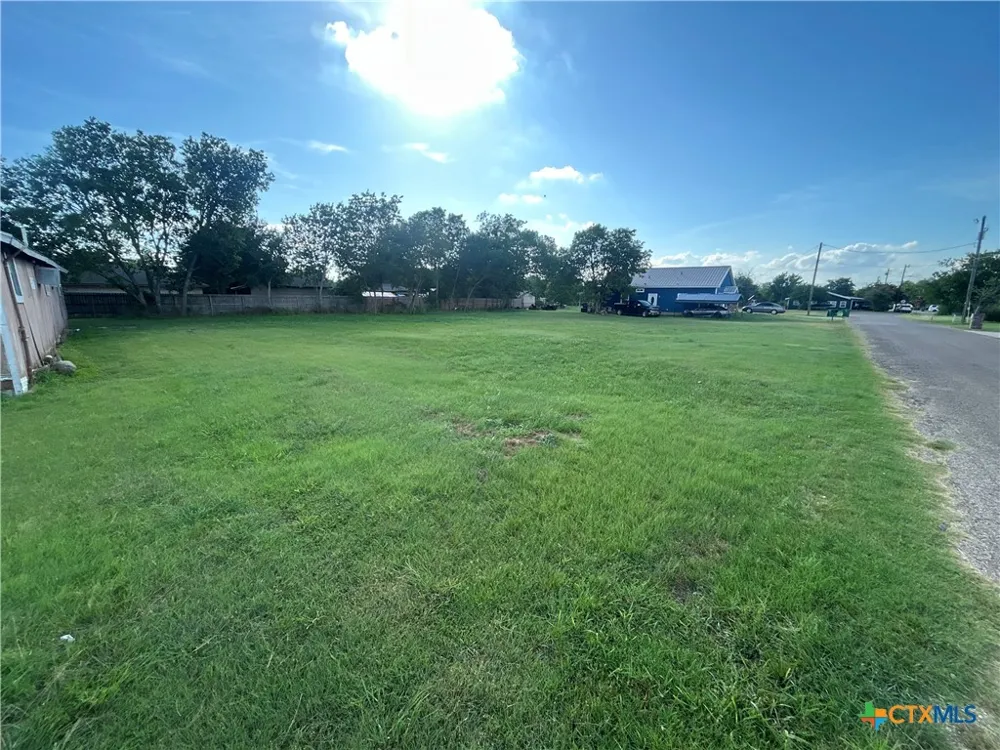Rogers Street McGregor, TX 76657