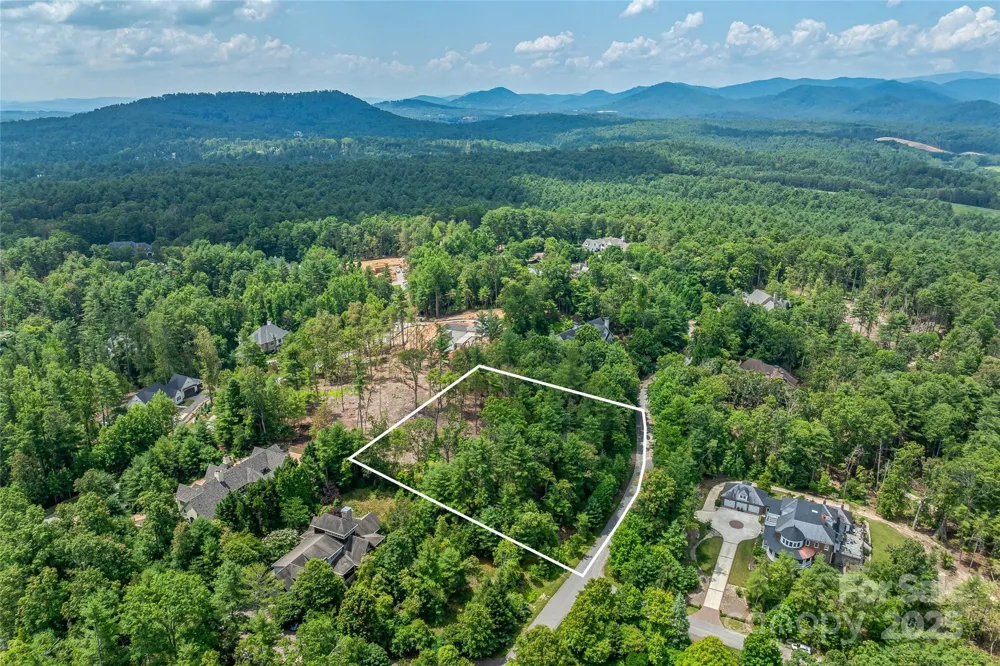 99999 Cedar Hill Drive #28 Biltmore Forest, NC 28803