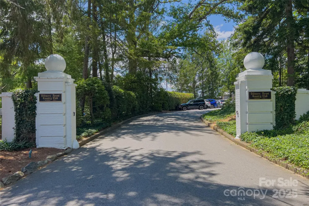 99999 Cedar Hill Drive #28 Biltmore Forest, NC 28803