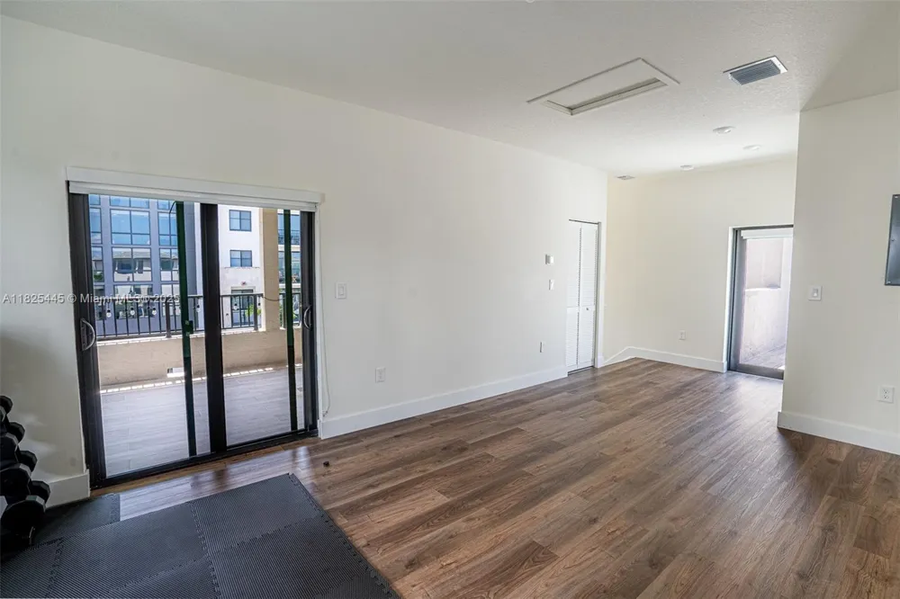 4269 NW 83rd Path Doral, FL 33166