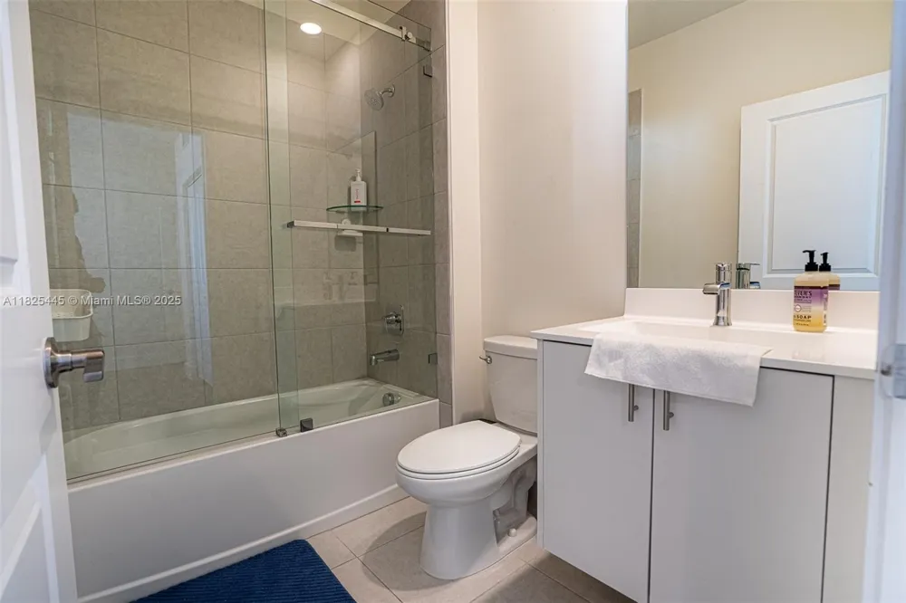 4269 NW 83rd Path Doral, FL 33166